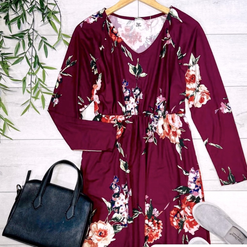 Sew in Love Burgundy floral dress size XL V Neck NWOT